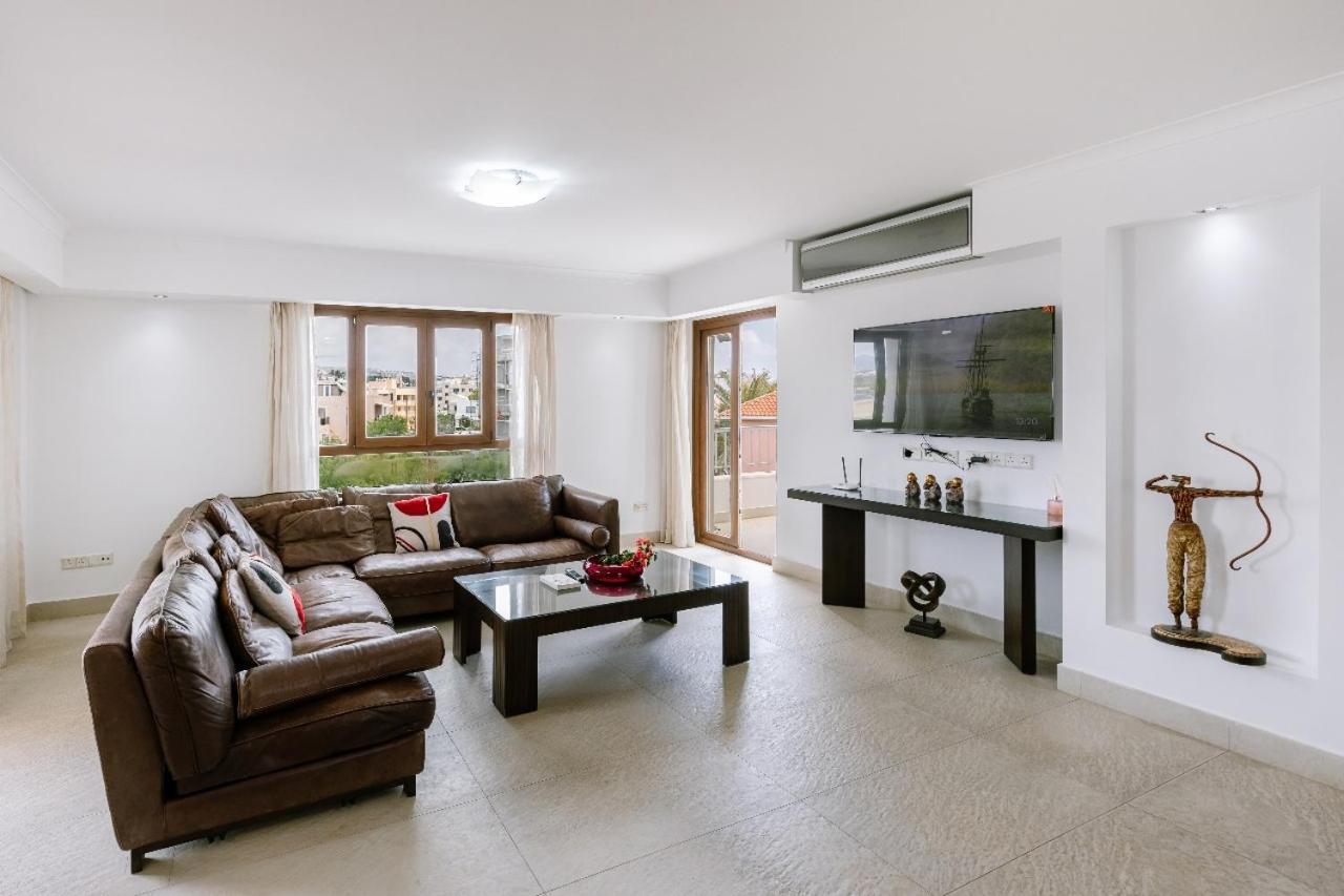 Apartment Modern 2bedroom Penthouse Near Sea Paphos